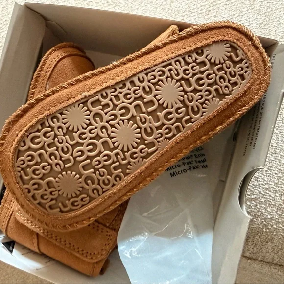 UGG Baby Neumel Booties in Tan - Picture 3 of 4